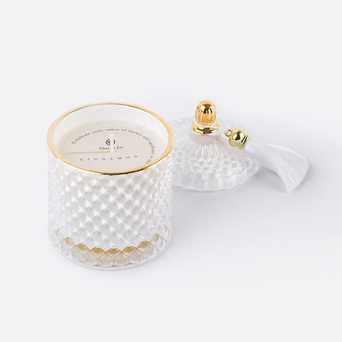 Pyramid Candle – Snow White Fleur de Lis