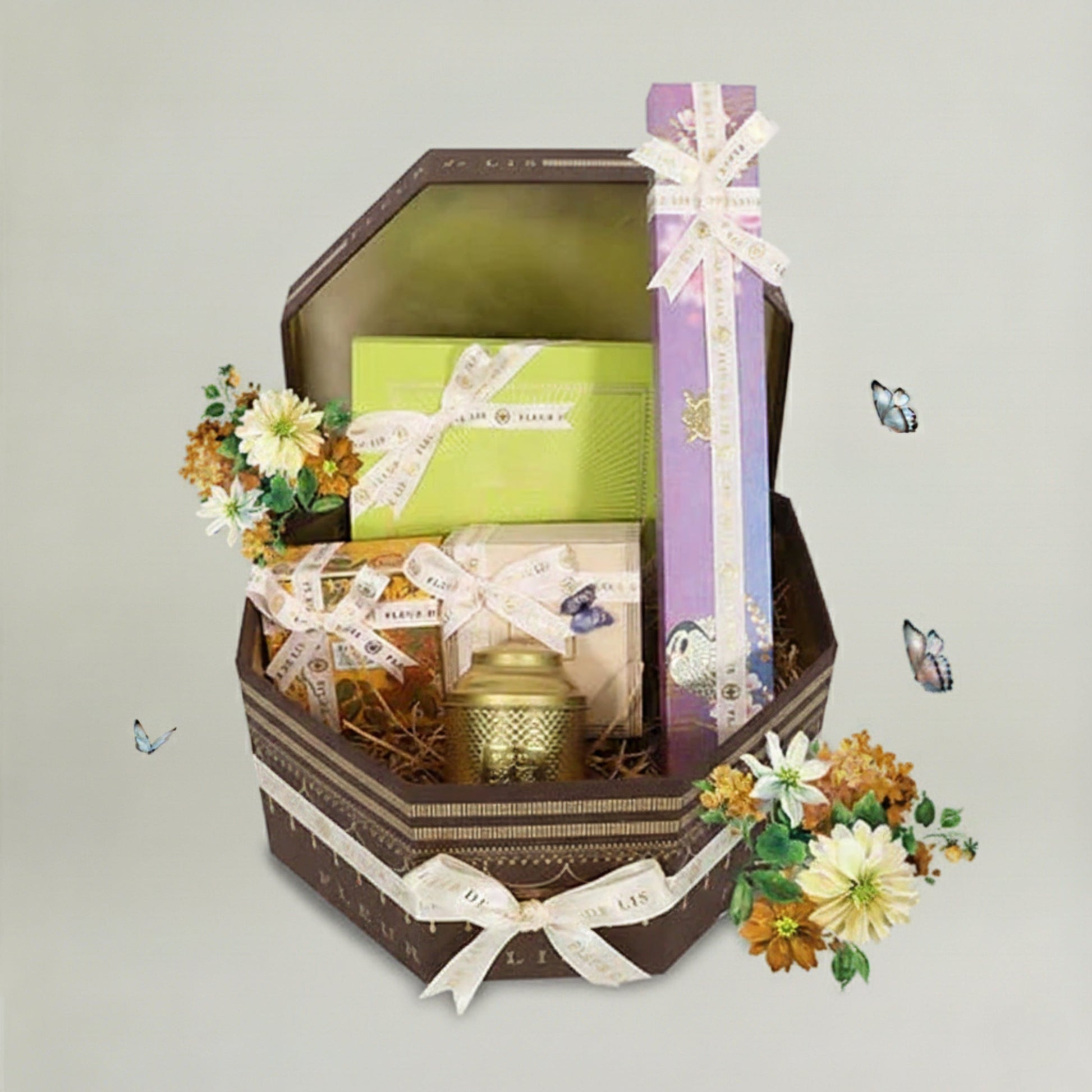 Enchant Gift Hamper Fleur de Lis