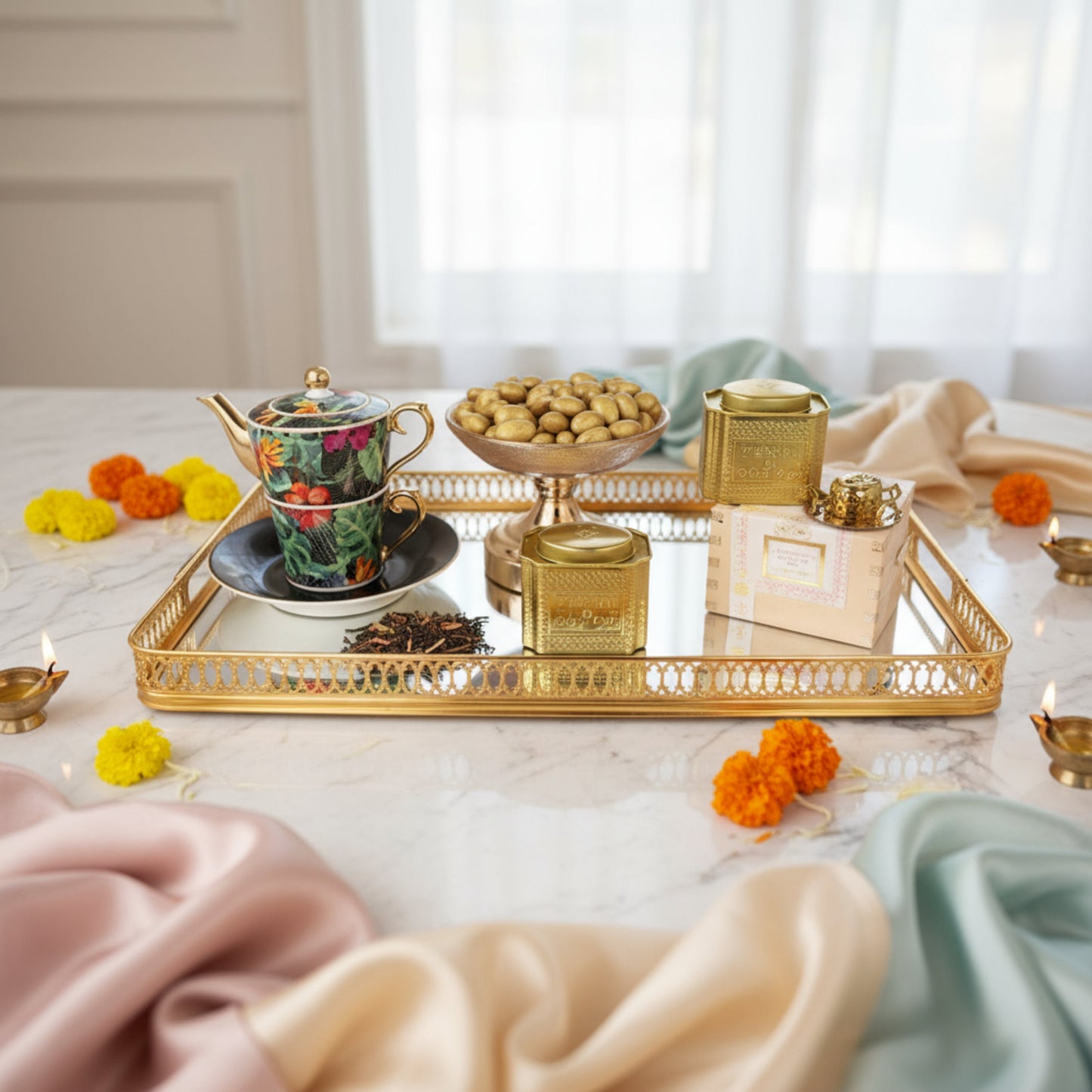 Jubiliant Tray Hamper Fleur de Lis