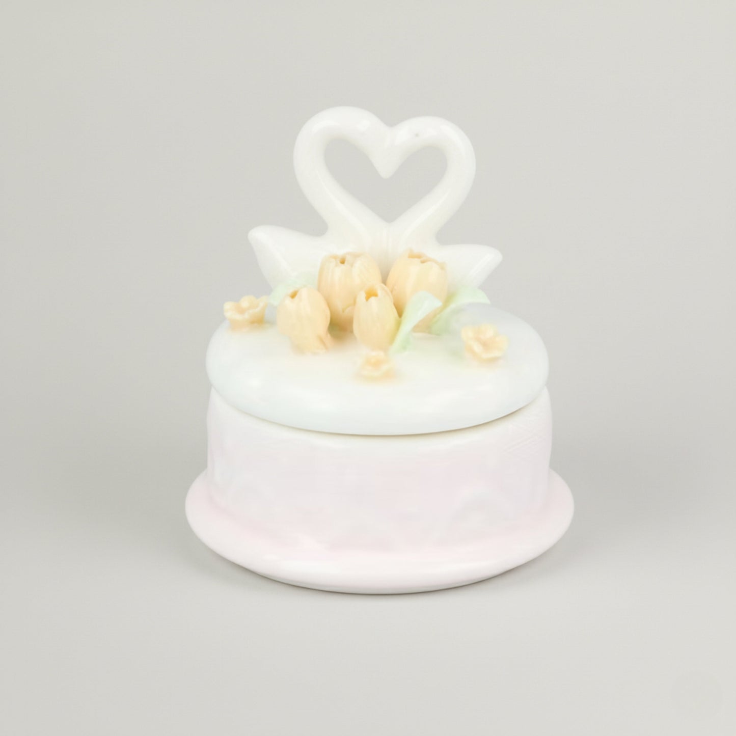 Love Birds Fleur de Lis