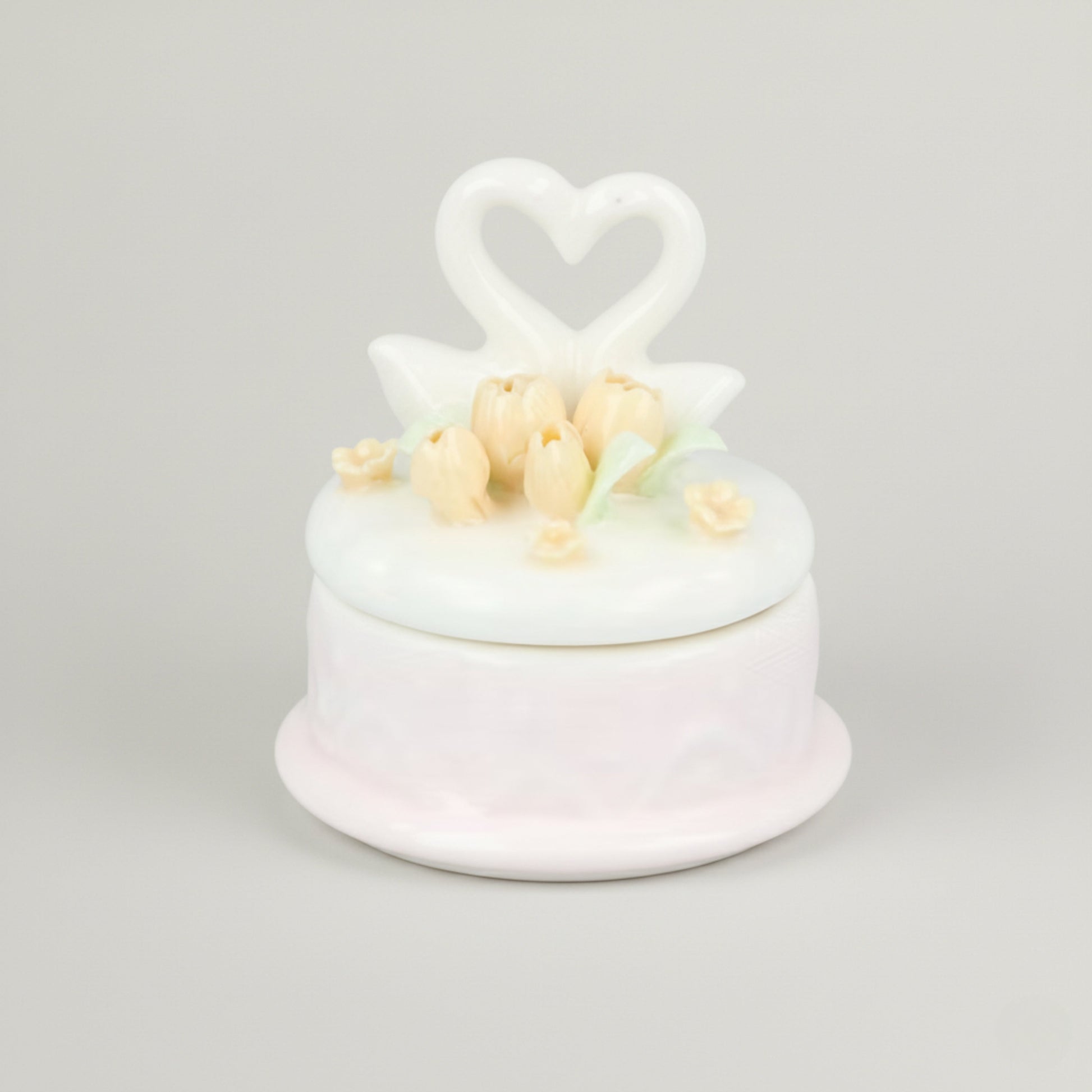 Love Birds Fleur de Lis