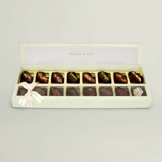 Surprise Box – Assorted Arabic Dates (8 Pcs)