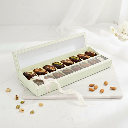 Surprise Box – Assorted Arabic Dates (8 Pcs)