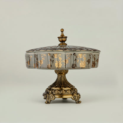 Victorian Snack Box Fleur de Lis