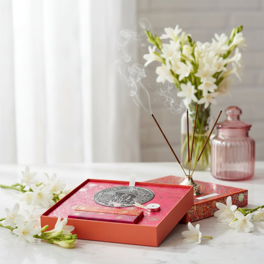 Fleur Profumi Ganesha Silver Coin Gift Box Fleur de Lis