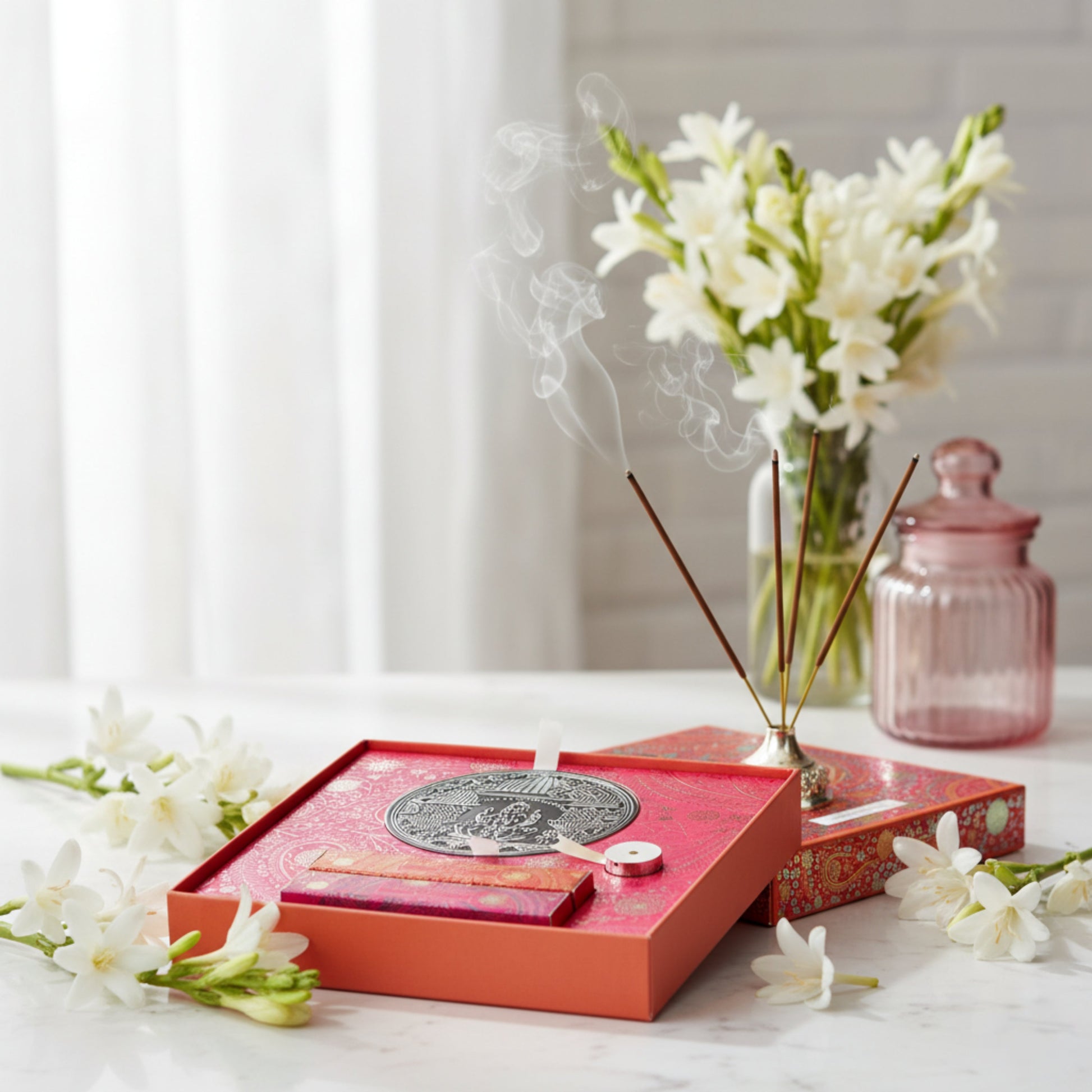 Fleur Profumi Ganesha Silver Coin Gift Box Fleur de Lis