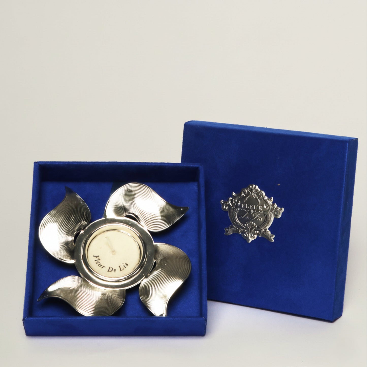 Radiant Silver Diya Fleur de Lis